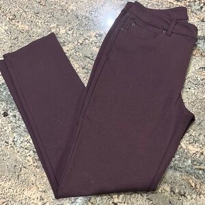 Signature Slimming Pants